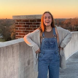 Meet your Posher, Ava